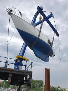 Danboat 33 / Chesapeake 32