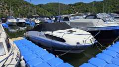 Bayliner VR5 Cuddy Barco cabinado