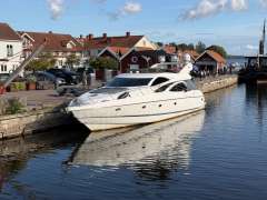 Sunseeker Manhattan 64