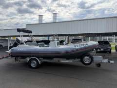 ZAR Formenti Zar 53 Luxury Festrumpfschlauchboot