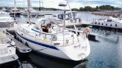 Hallberg-Rassy 37