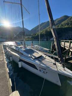 Sunbeam 32.1 Sailing yacht