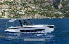 Italyure 38 Deck boat