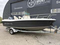 Robalo 1820 Center Console Barca da pesca