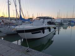 Saver 330 Walkaround Yacht a motore