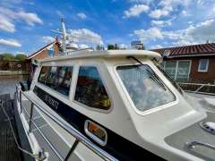 Aqua Star Ocean Ranger 38 Motorboot-Klassiker