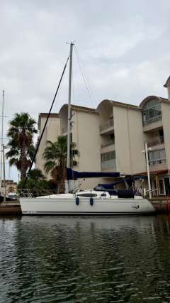 Feeling 32 Yate a vela