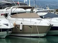Rinker 280 Kabinski brod