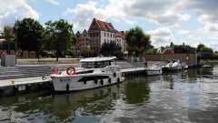 Nautic Neon 990 Trawler