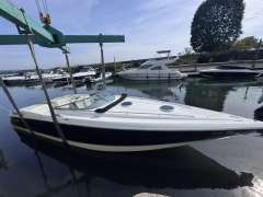 Cobalt 343 Yacht a motore