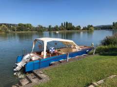 R & R / Einzigartiges Freizeitboot