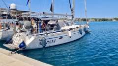 Bavaria 42 Cruiser Sailing yacht