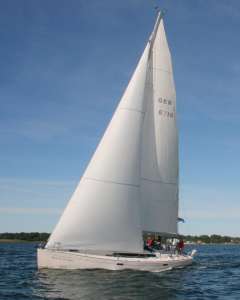 Salona 38 Performance