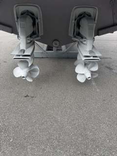 Marex 375 - 2 x Volvo Penta mit Joystick/