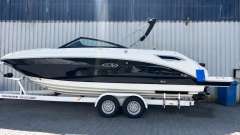 Sea Ray SDX250E & Trailer  (1. Hand)