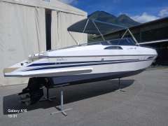 A. Mostes Venere 255 Bateau de sport
