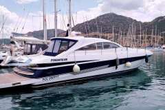 Pershing 65 Motor yacht