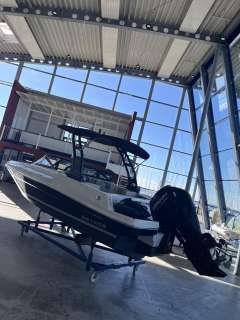 Bayliner VR4 Outboard