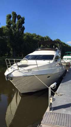 Azimut 42 FLY