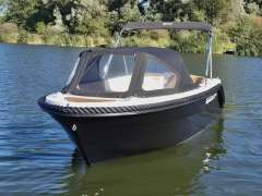 Topcraft 565 Tender Motor launch