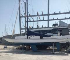 CW Hood Yacht Yard 32 Daysailer