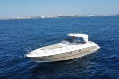 Man&ograve; 38.5 Yate a motor