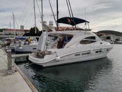 Sealine 42/5 FLY