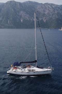 Jeanneau Sun Odyssey 37 Legend Plachetní jachta