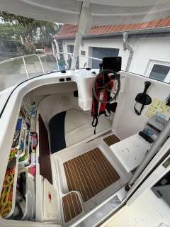 Quicksilver Pilothouse 500