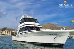 Riviera 48 Flybridge Flybridge