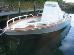 H&auml;gler &Eacute;clair 555 Sport Open Center Console