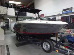 Sea Ray 210 SPX Bowrider