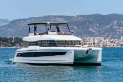 Fountaine-Pajot MY6 Catamaran à moteur