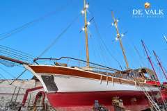 Motorsailer 23M Motorlu yelkenli