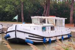 Locaboat 1260R Houseboat
