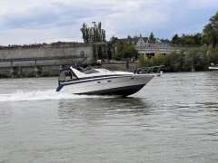 Bayliner 3055