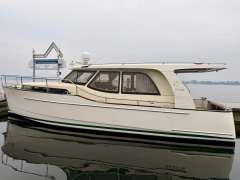 Greenline 33