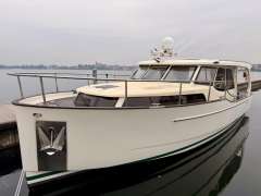 Greenline 33