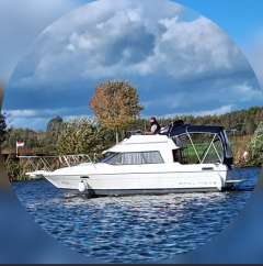 Bayliner 2556 Flybridge