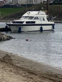Fairline Sedan32