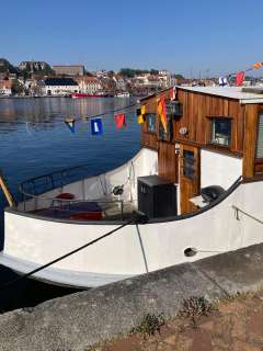 Wohnschiff / Hausboot