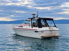UNIQUE 900 Sport Yacht à moteur