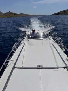 Sunseeker XS 2000