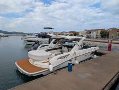 Sea Ray 350 SLX Bowrider