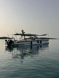Axopar 37 SunTop Sport boat