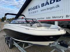 Bayliner VR5 Bowrider med 150 hk Mercury-EFI 3,0L Bowrider