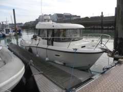 Quicksilver 755 Pilothouse Pilothouse