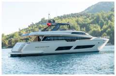 Ferretti 850 Flybridge