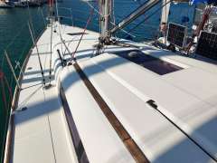 2011 Jeanneau Sun Odyssey 409 Yate a vela
