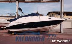 Regal Marine COMMODORE 2665 Sport boat